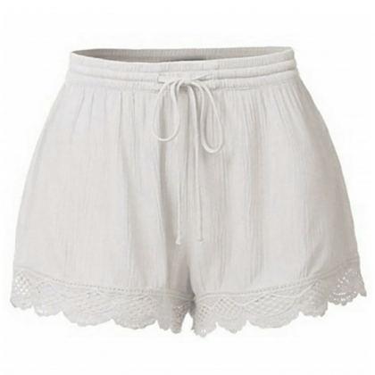 Solid Color Lace Stitching Shorts