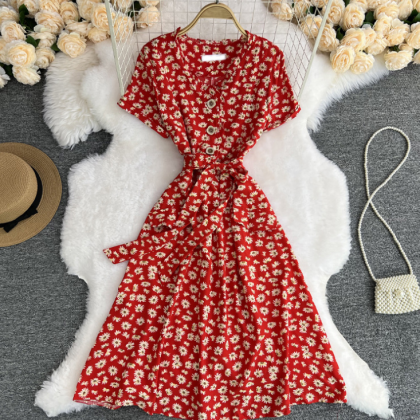V-neck Floral Short Sleeve Dress