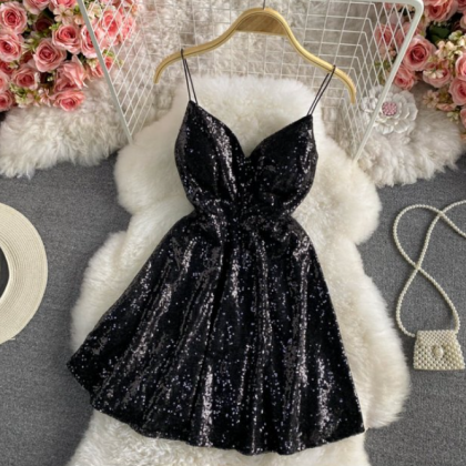 Low Neck Sexy Deep V-Neck Backless ..