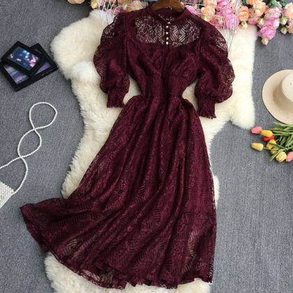 Fashion Sexy Embroidered Lace Bubble Sleeve Short..
