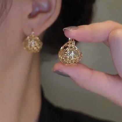 Gold Color Hollow Earrings Women Newly Designed..