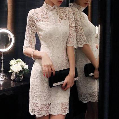 Slim Lace Long-sleeved Dress #we30705po