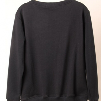 Round Neck Long-sleeved Heart-shaped Sweater..