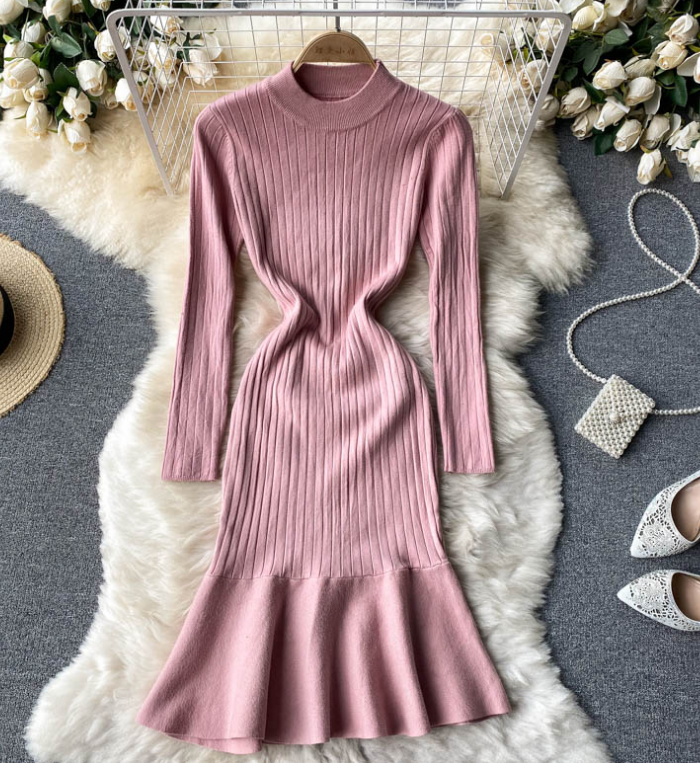 Slim Long Sleeve Round Neck Knitted Dress